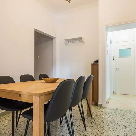 Victoria Apartmán Atény
